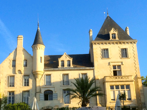 chateau_carasses