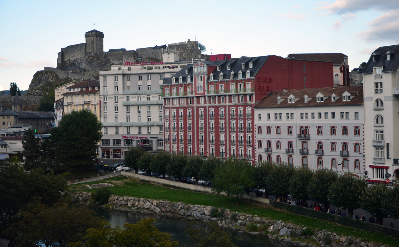 lourdes1